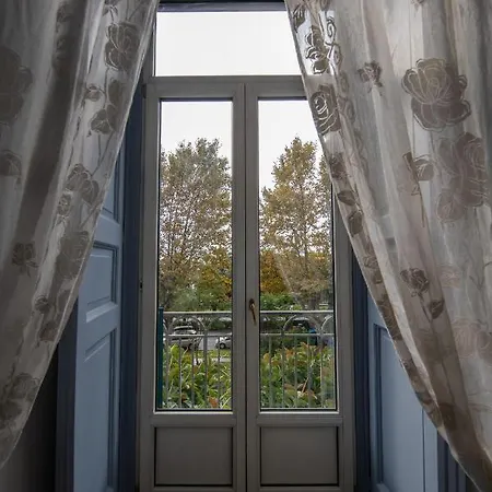 D'angleterre ベッド・アンド・ブレックファスト サレルノ