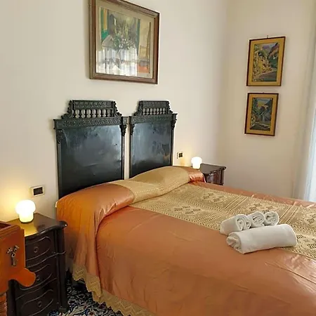 Oda ve Kahvaltı D'angleterre 4*