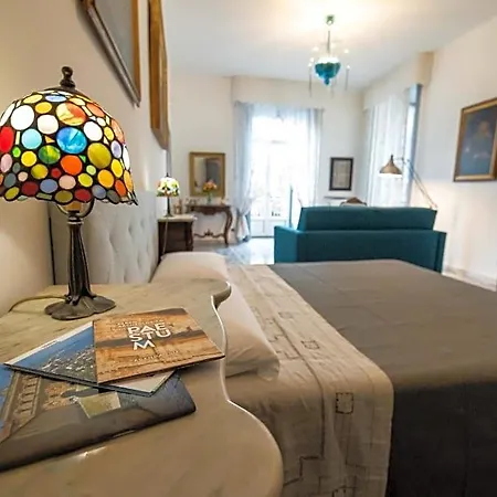 D'angleterre Bed & Breakfast