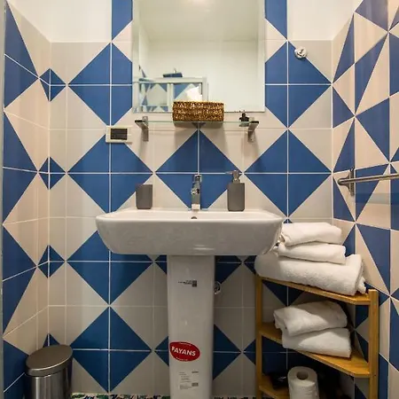 Bed & Breakfast D'angleterre 3*